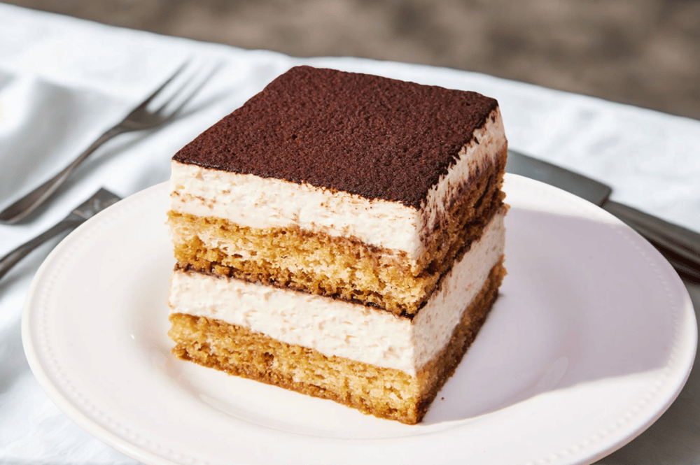 Tiramisu Cake