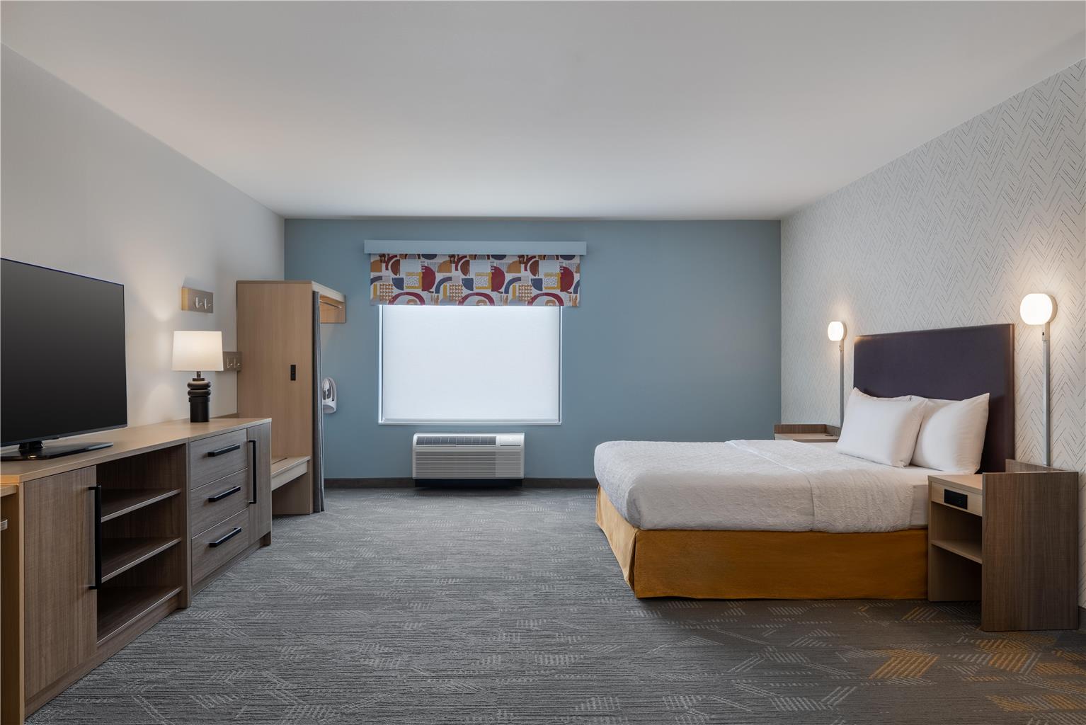 Home2 Suites by Hilton Altoona Des Moines Image