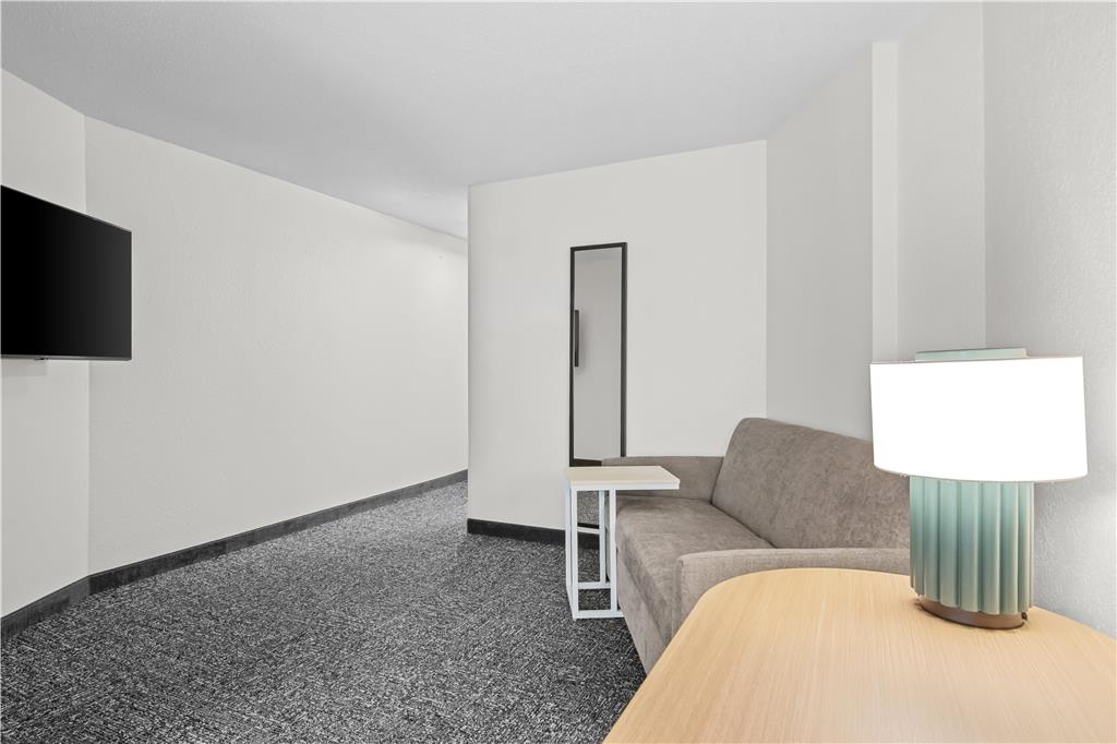 Spark by Hilton Traverse City Image