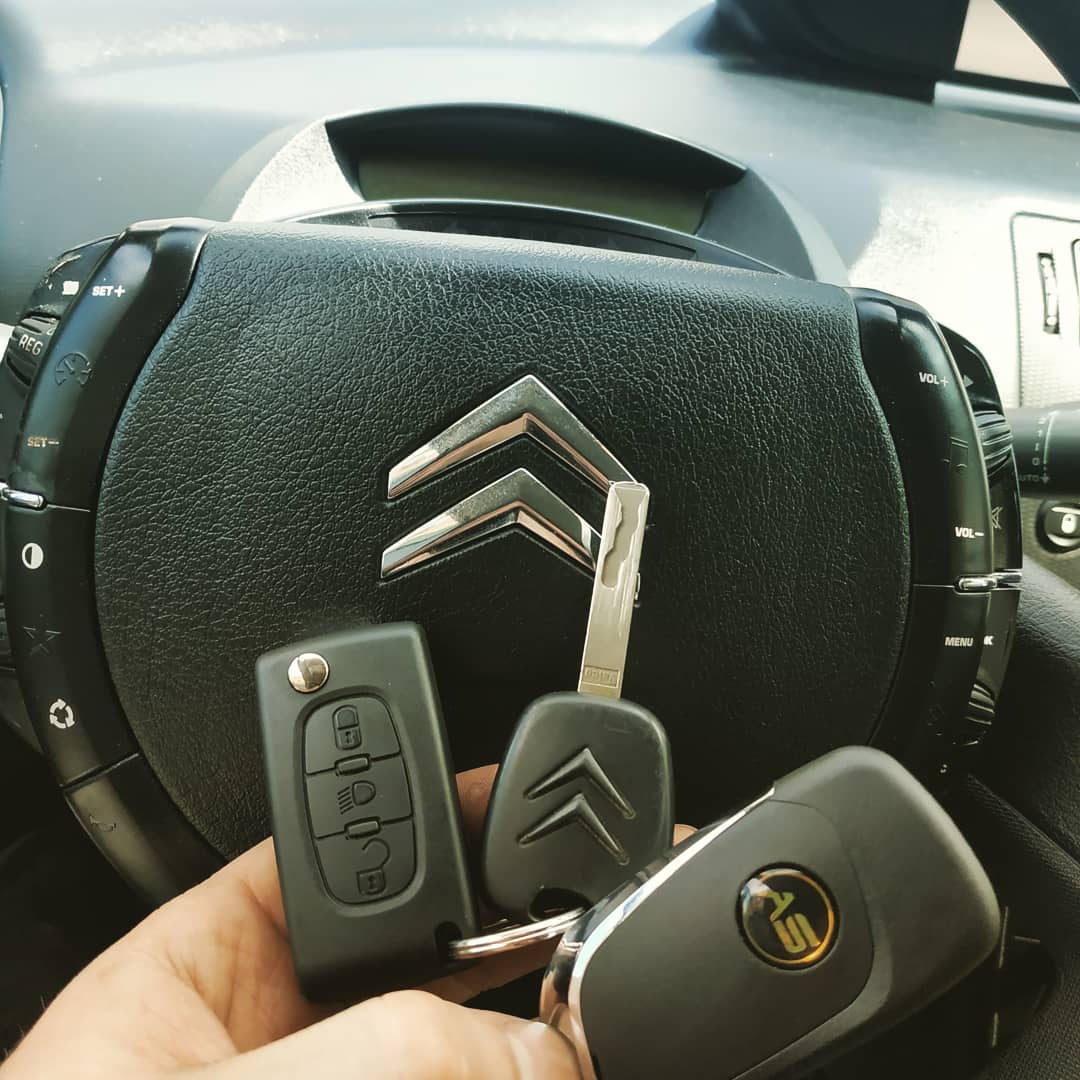 Images Auto Specialist - Llaves de coche
