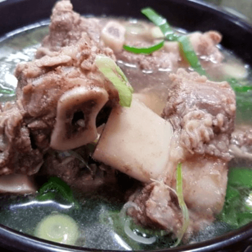 Gal Bi Tang (갈비탕)