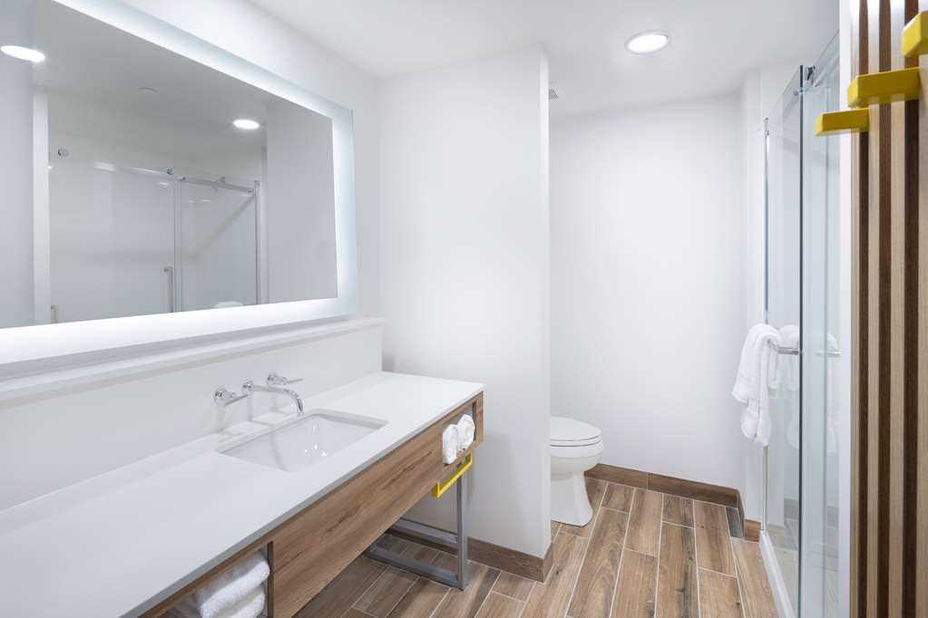 Hampton Inn Verona at Turning Stone Image