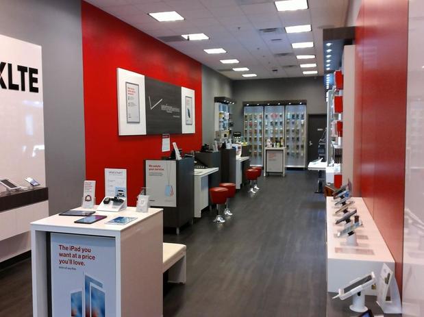 Images Verizon Authorized Retailer, TCC
