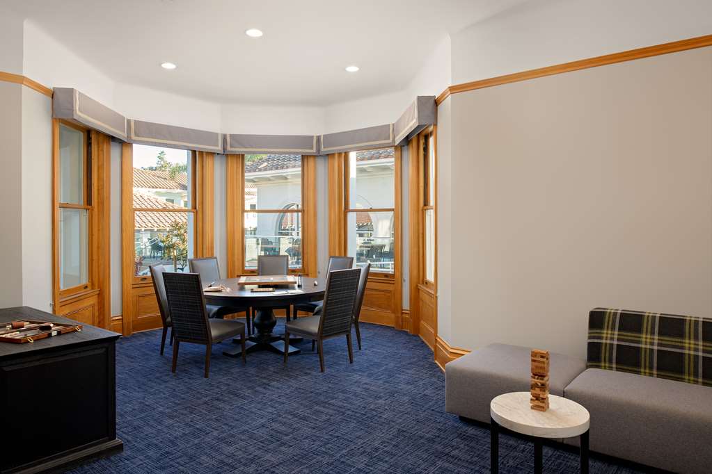 Hayes Mansion San Jose, Curio Collection by Hilton Image