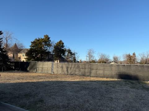 Top Rail Fence Oklahoma City Image