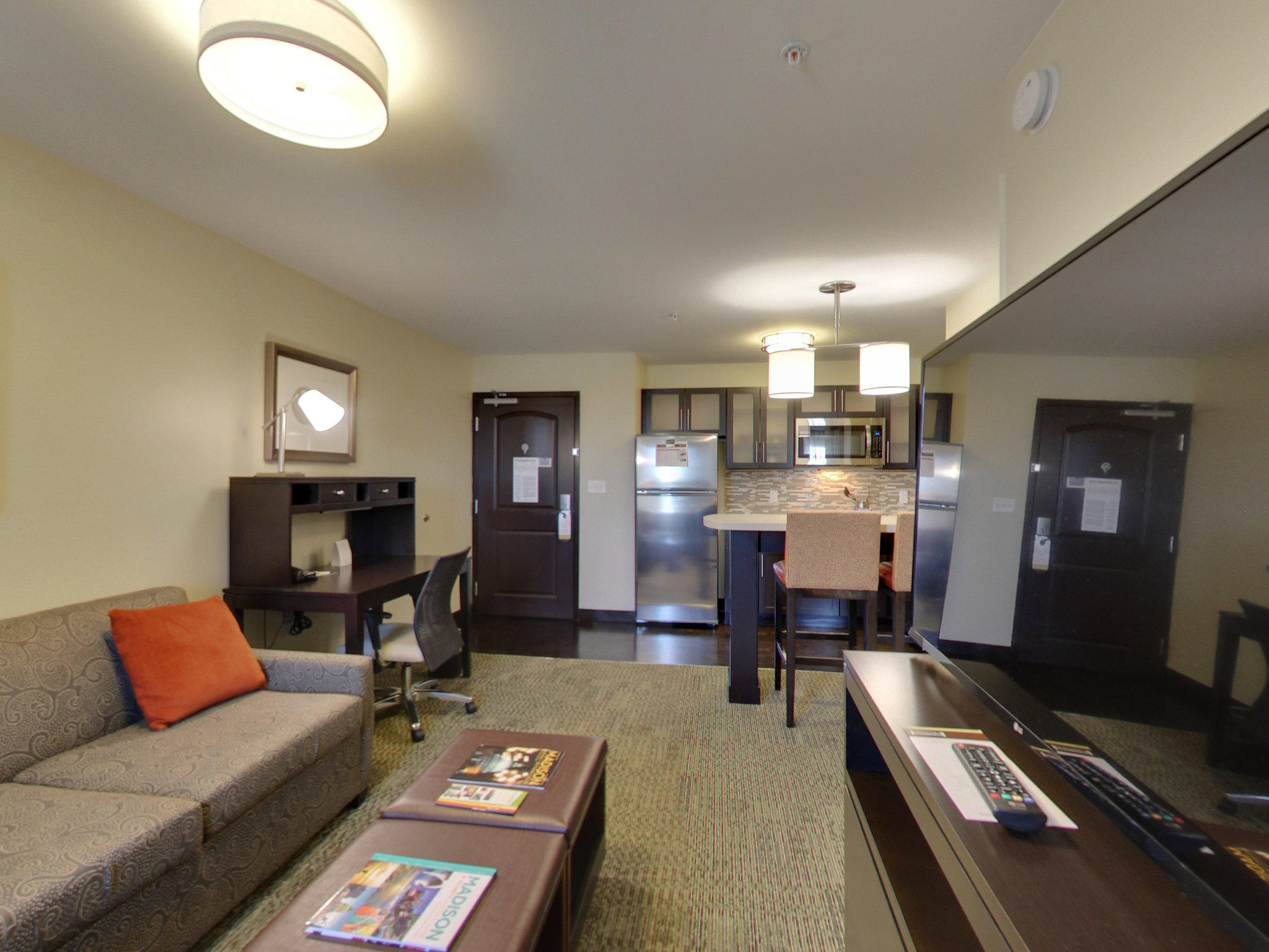 Staybridge Suites Madison - Fitchburg Photo