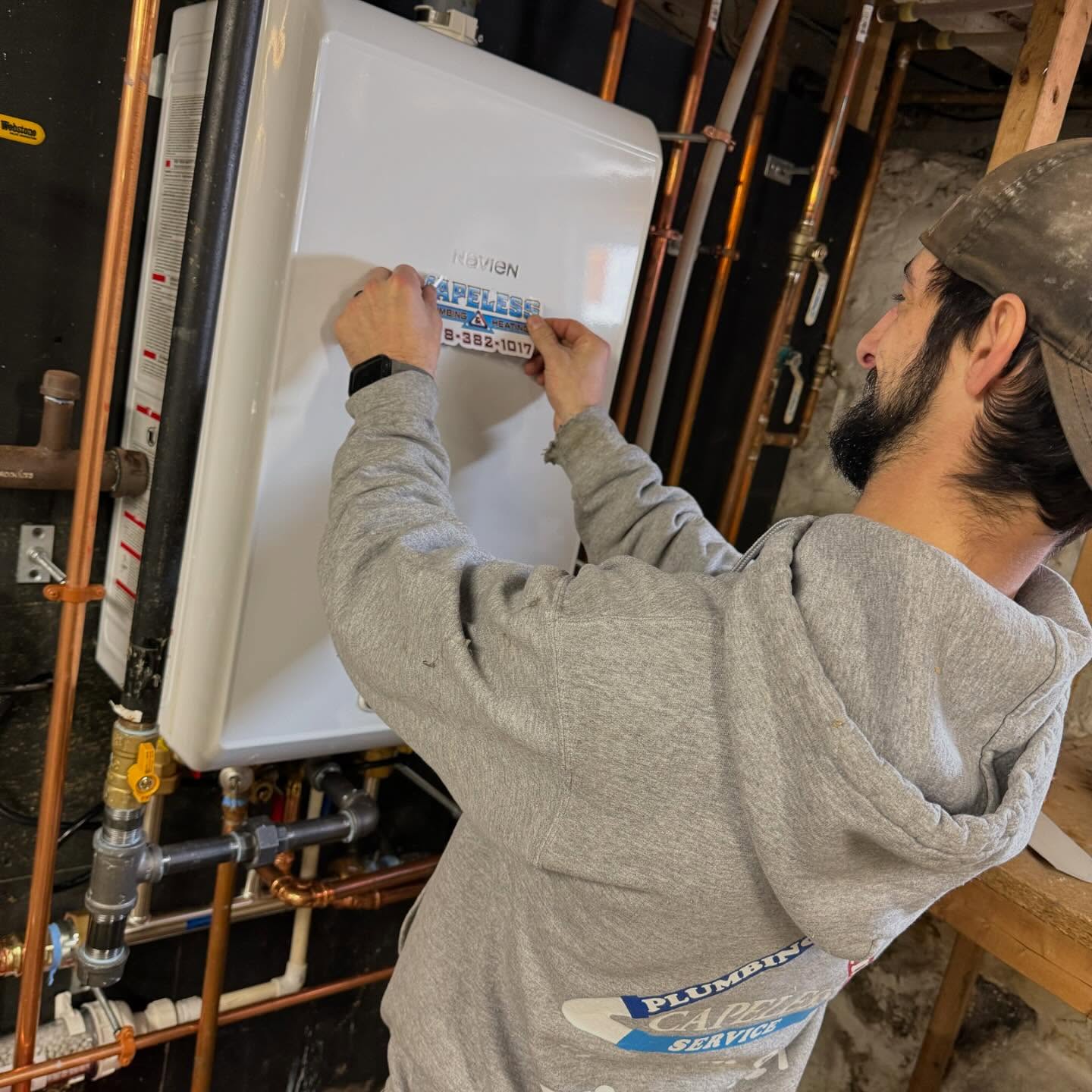 Capeless Plumbing & Heating Image