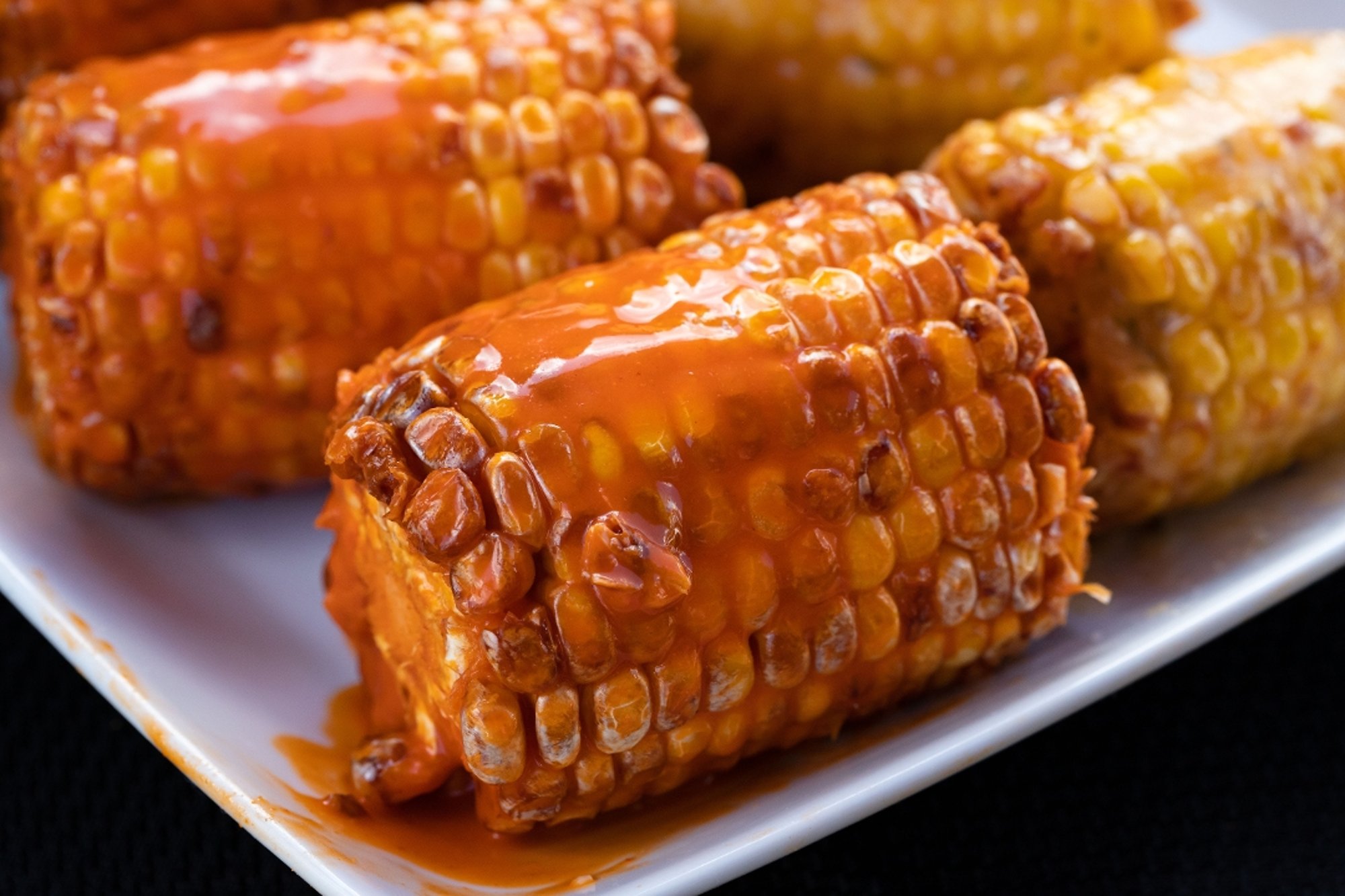 2 PCS CORN WINGS. (1 sauce only)