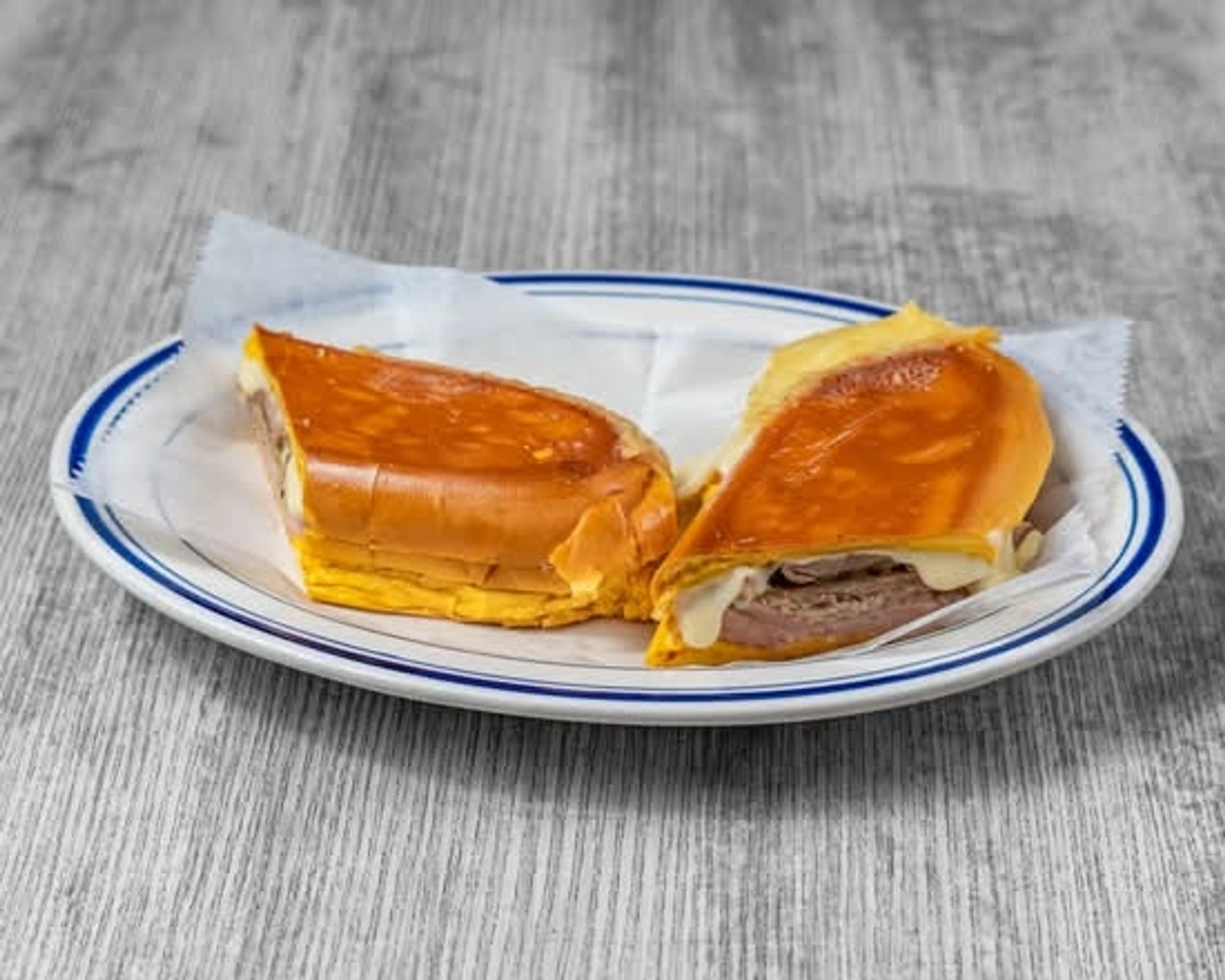 Media Noche / Midnight Sandwich