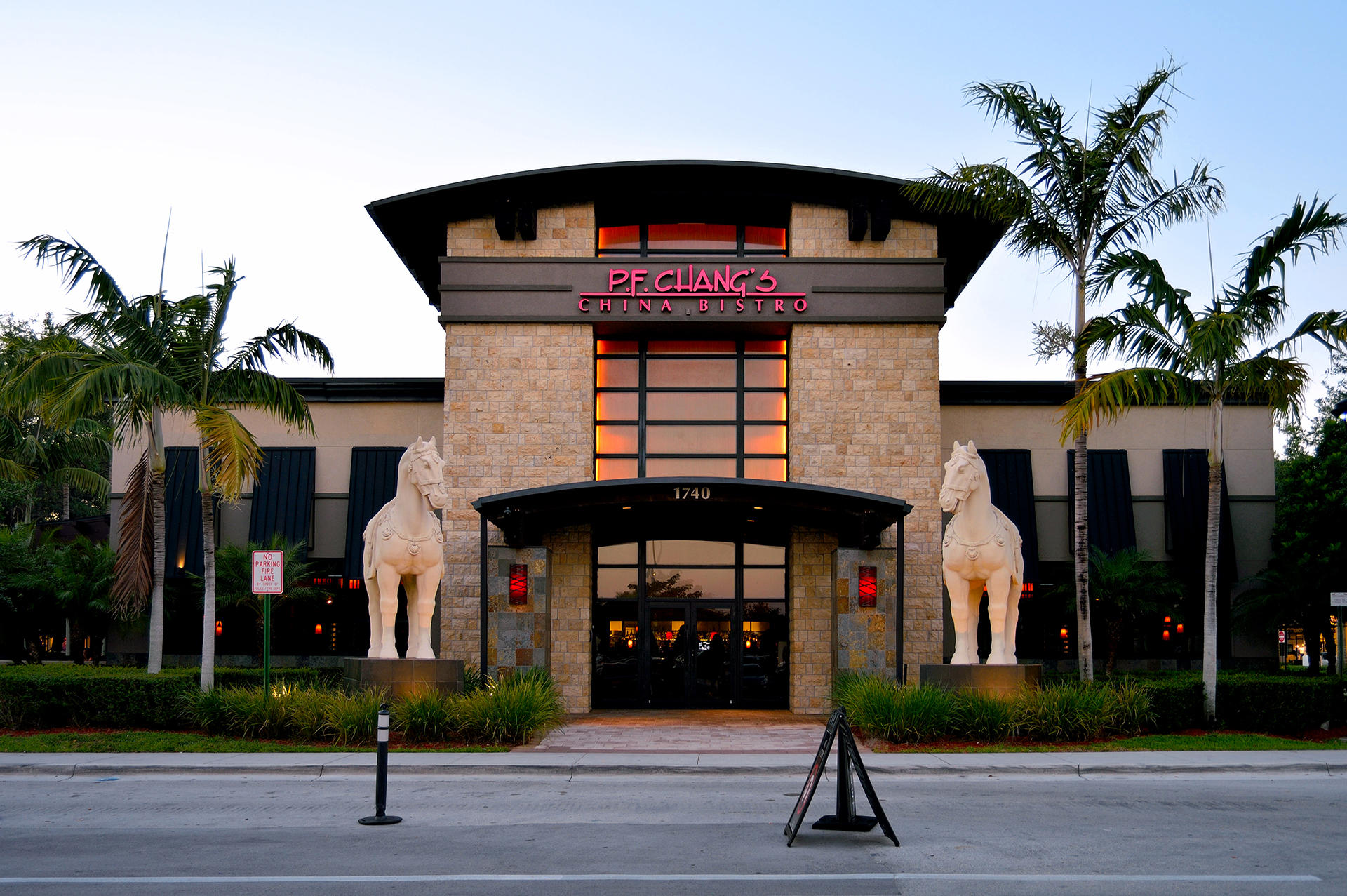 P.F. Chang's Sunrise  Asian & Chinese Food Restaurant - 1740