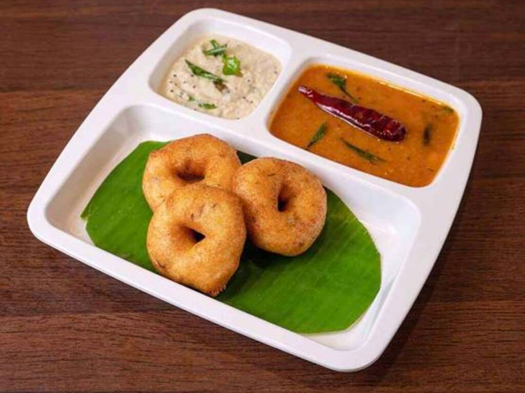 Medu Vada (3)