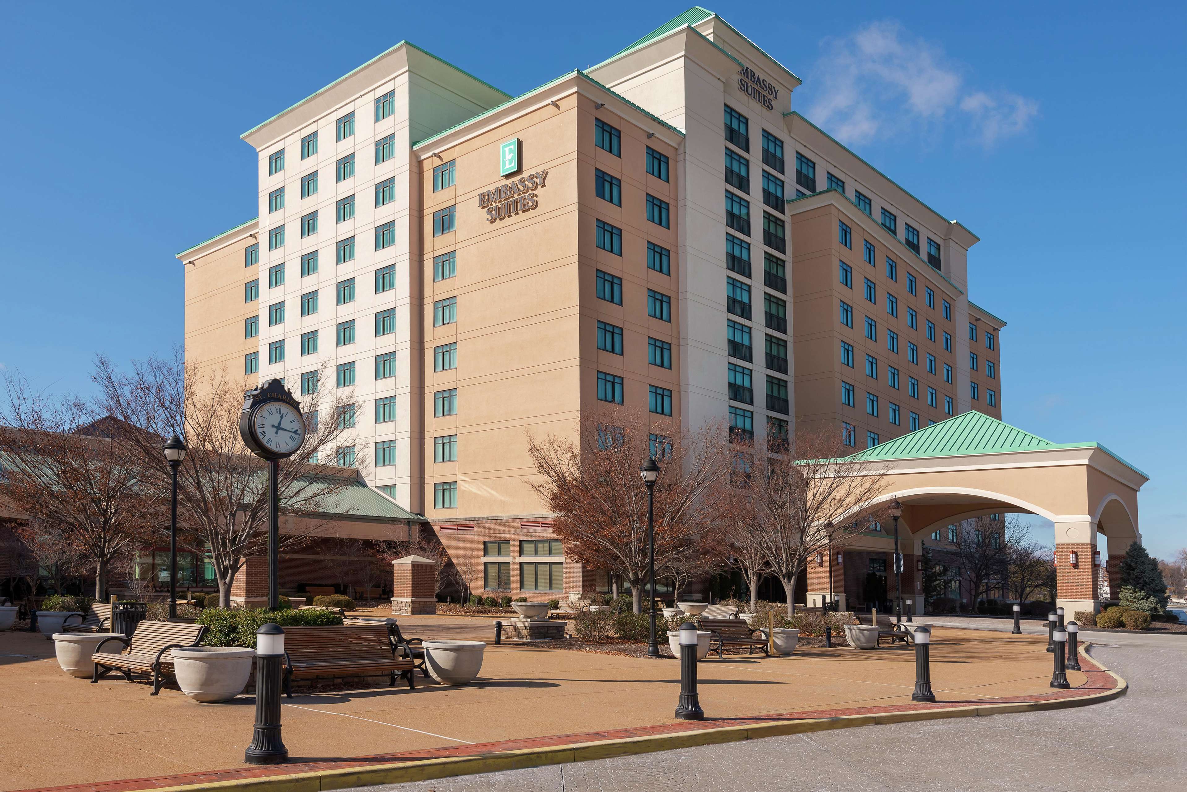 Embassy Suites by Hilton St. Louis St. Charles Photo