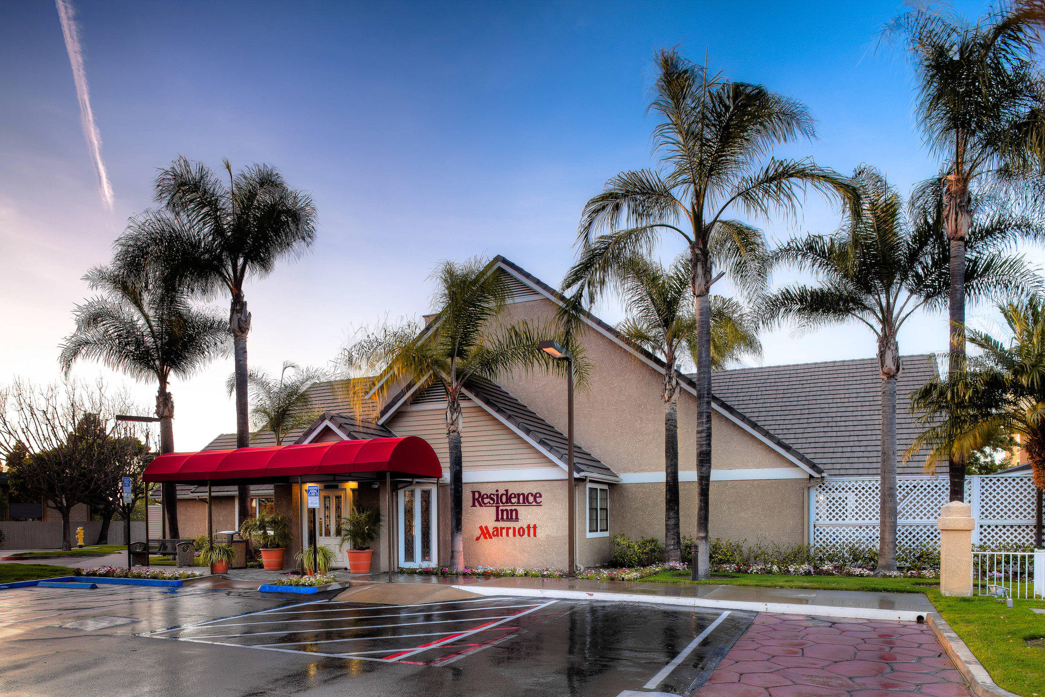 Residence Inn by Marriott San Diego Central Photo