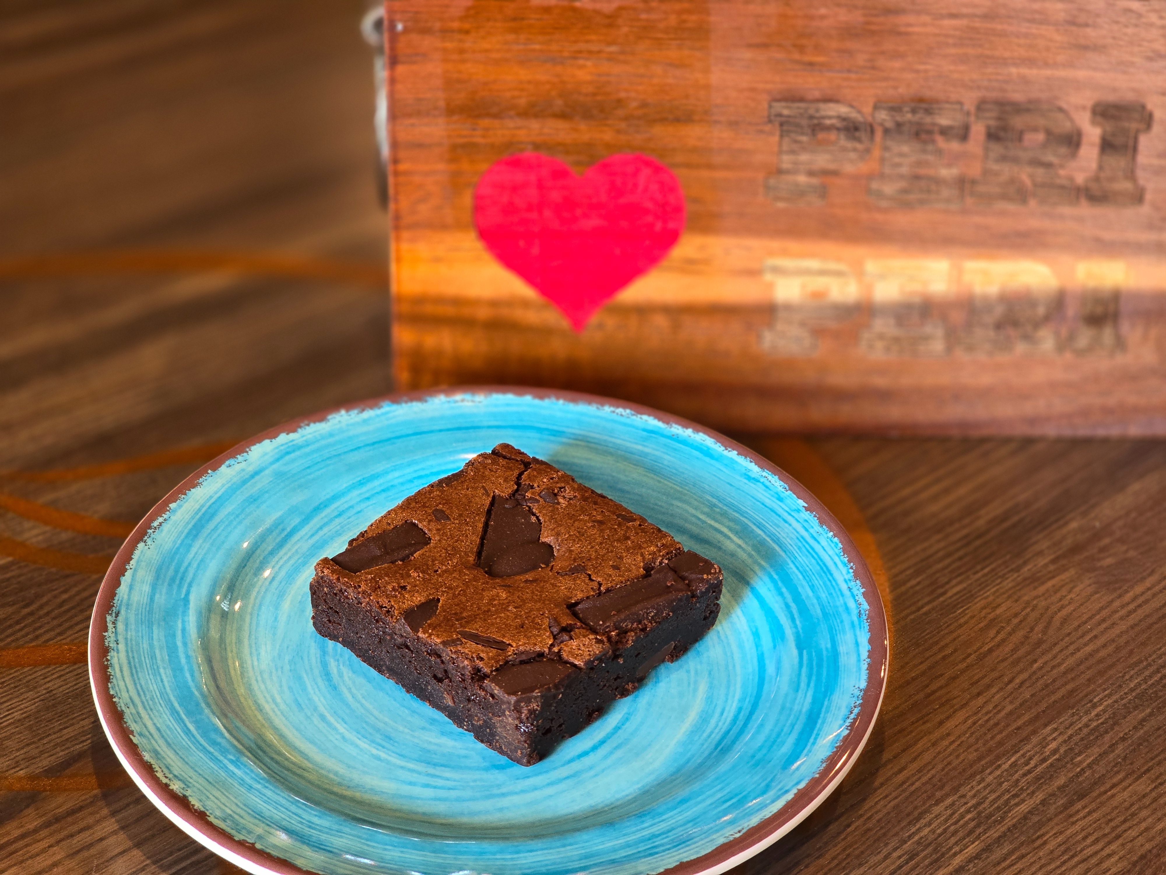 HONDURAN CHOCOLATE BROWNIE - GLUTEN FREE