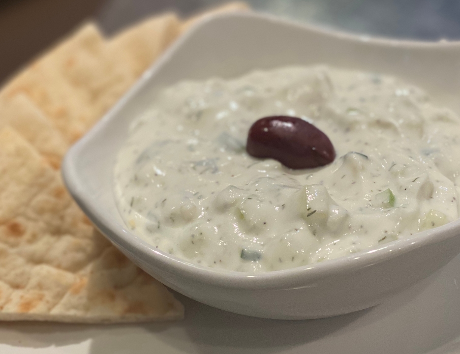 Mast-O-Khiar (Tzatziki)