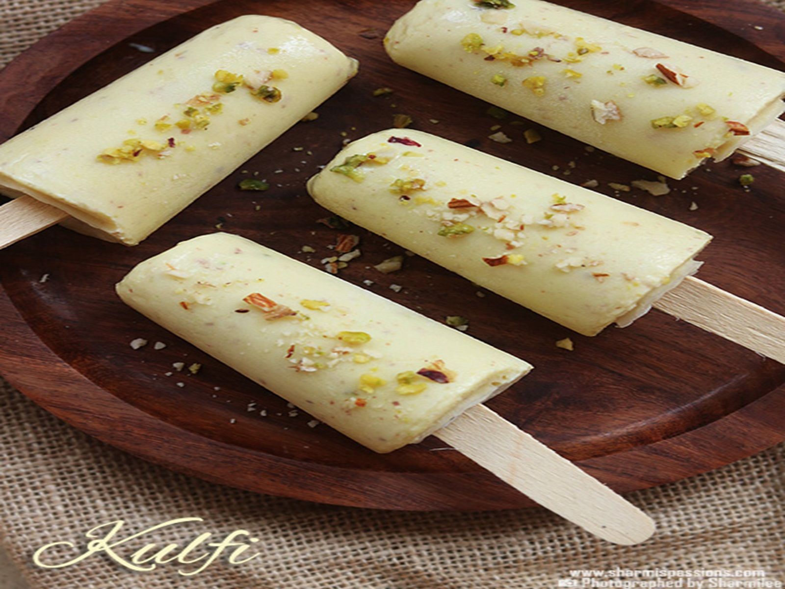 Pista Kulfi
