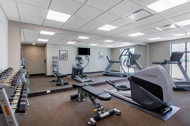 Images Sleep Inn & Suites Ankeny - Des Moines