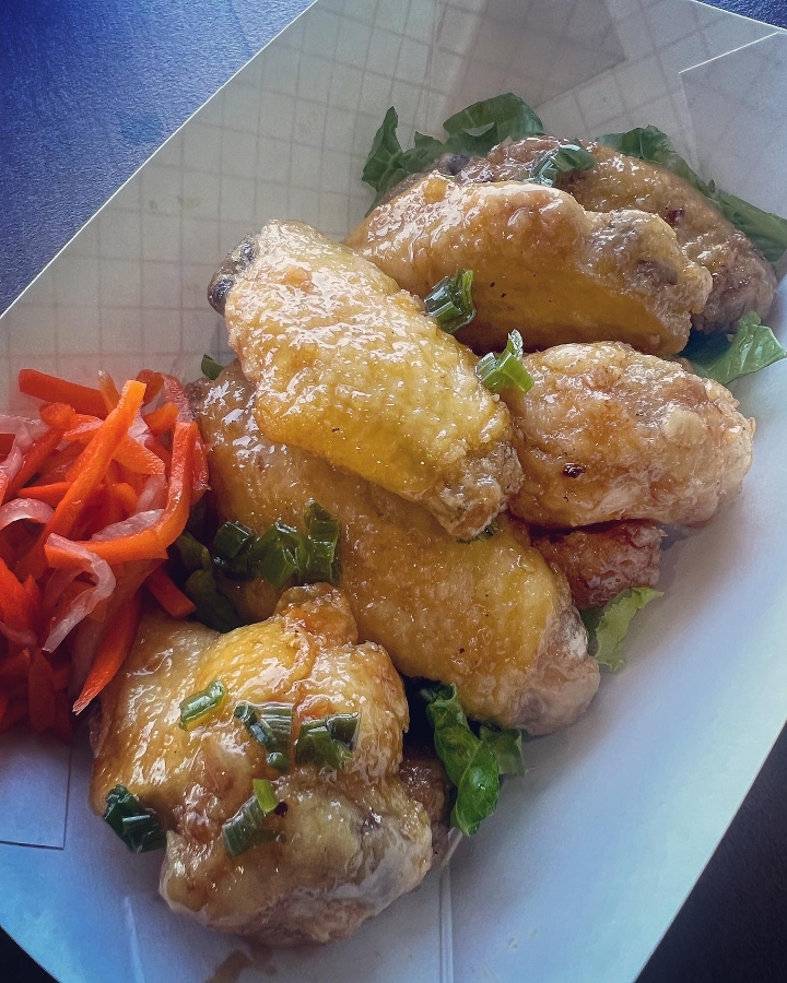 6pc Chicken Wings