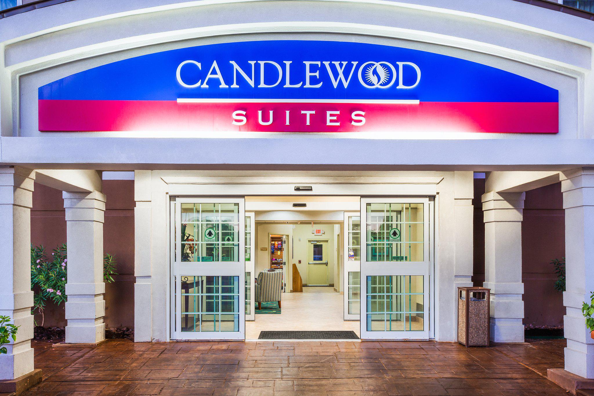 Candlewood Suites Lake Jackson-Clute Photo