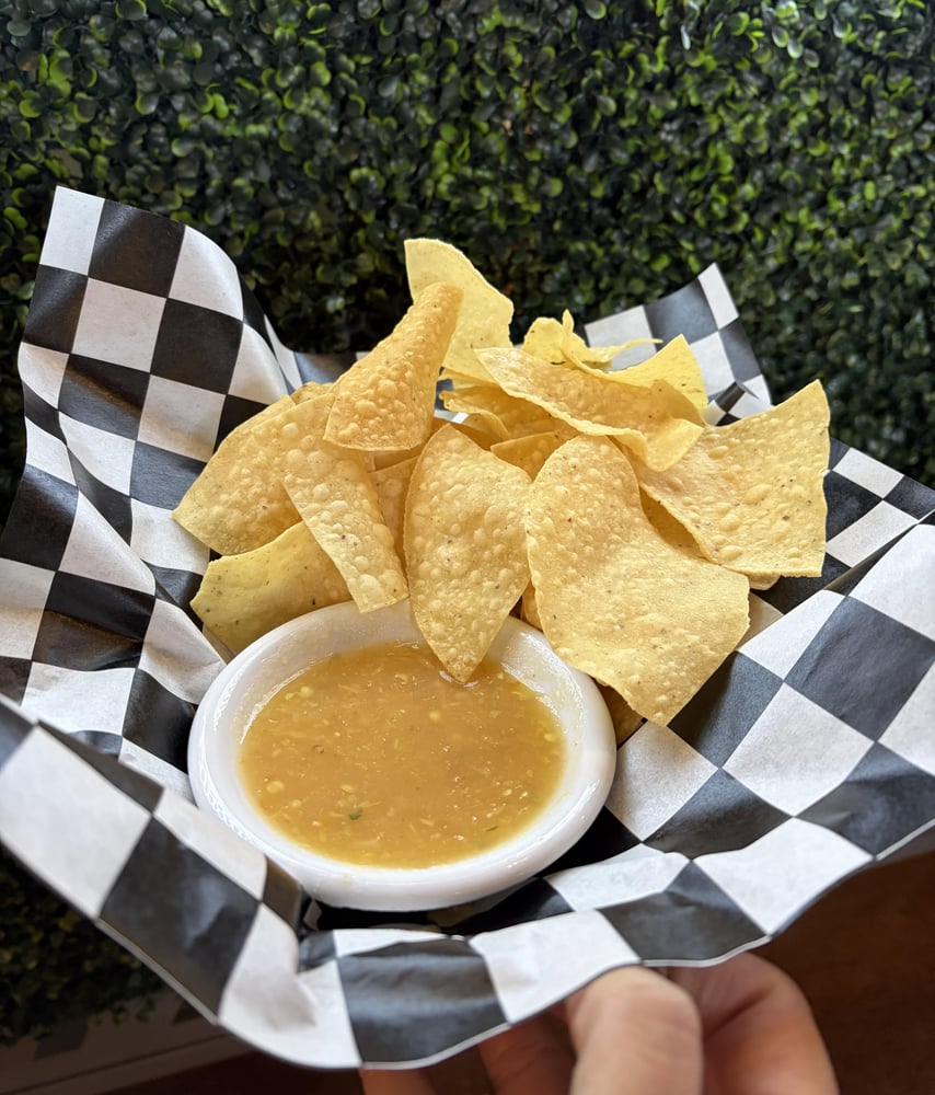 Chips & Salsa