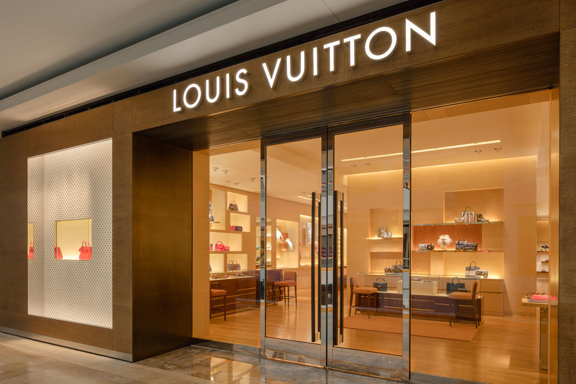 Louis Vuitton Scottsdale Photo