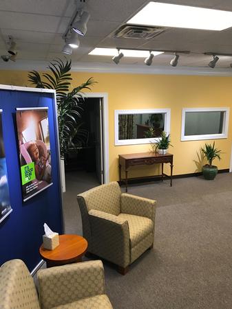 Images Mark Mize: Allstate Insurance