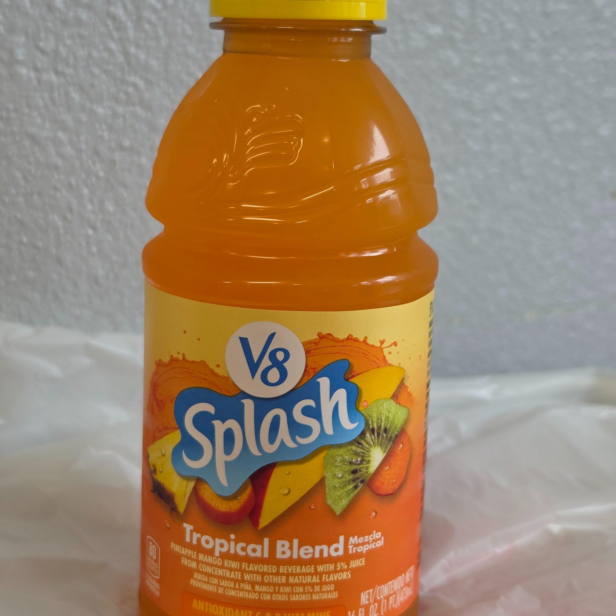 V8 Splash Tropical Blend