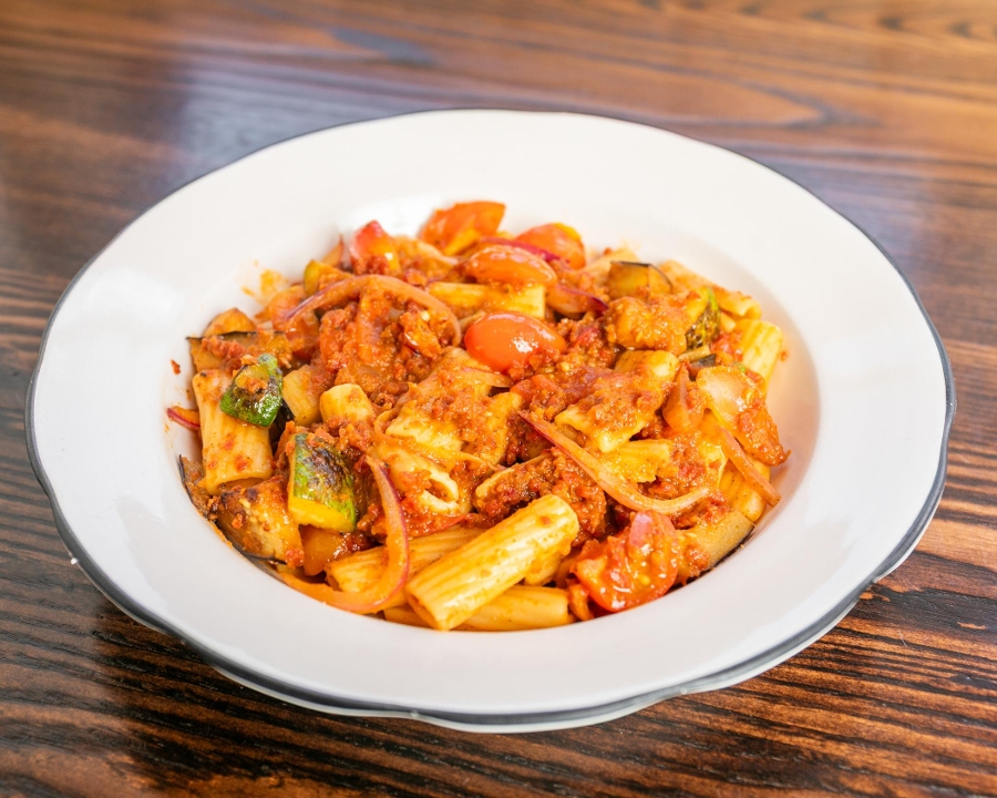 Rigatoni al Pesto with Veggies