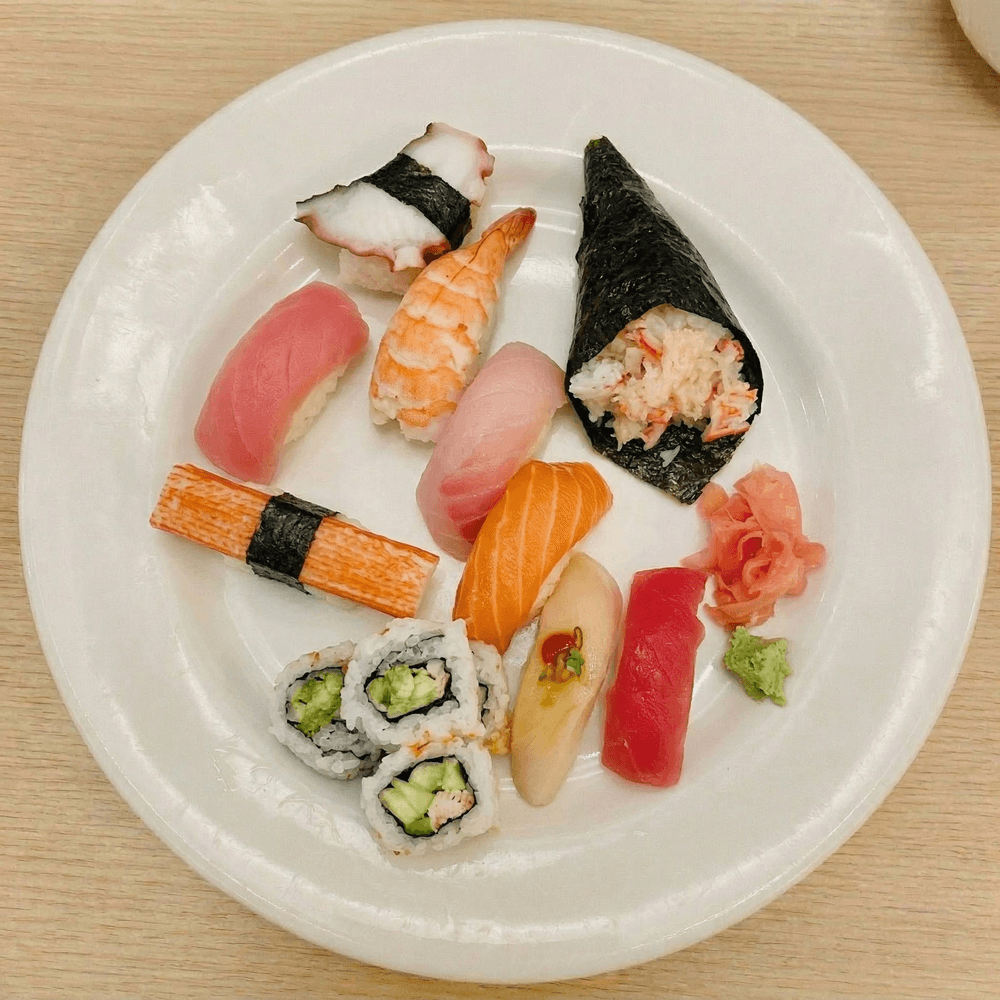 Sushi Deluxe Platter