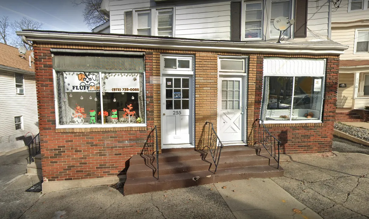 Don Cleary's Lock & Glass Image