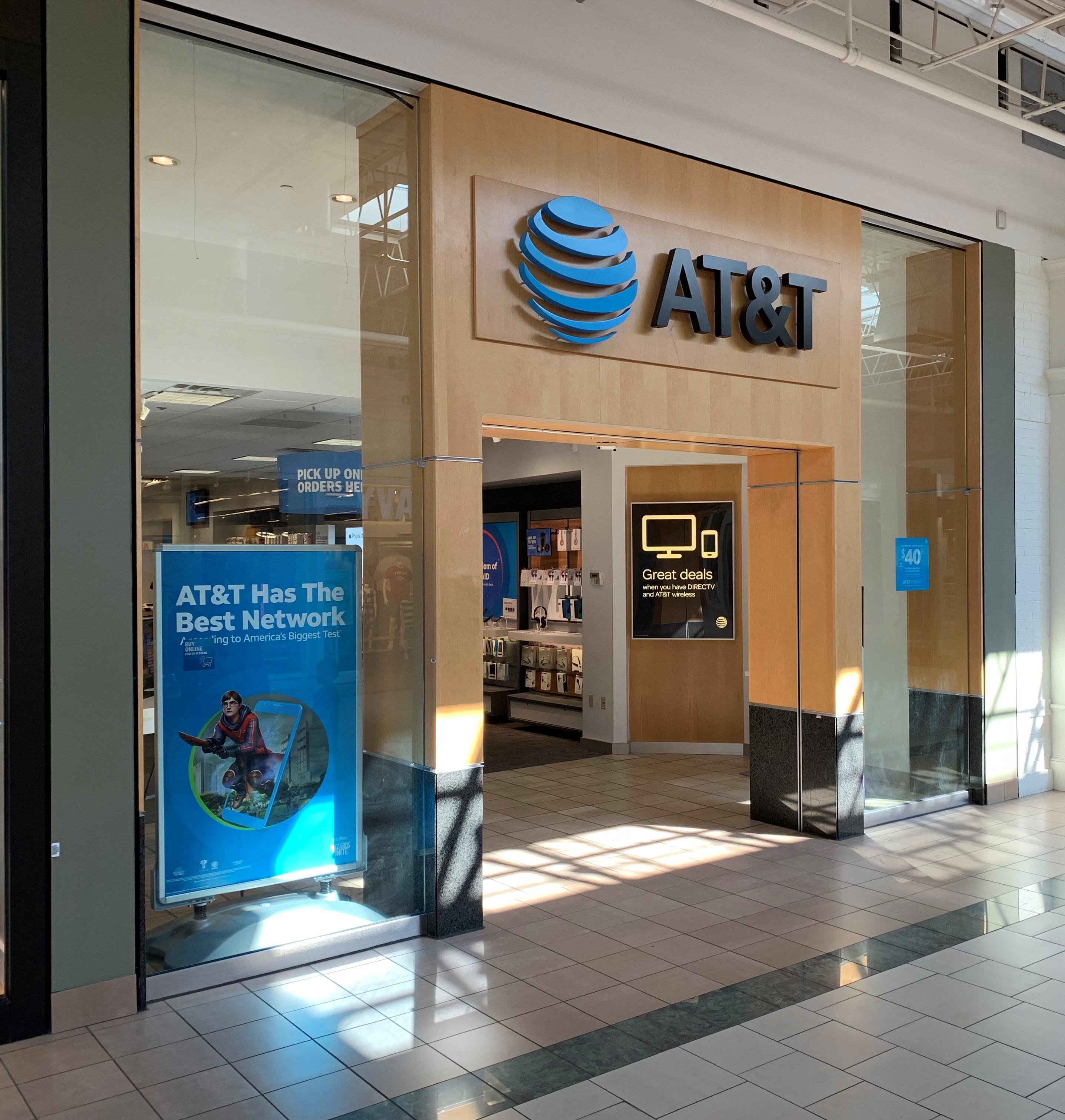 AT&T Store Photo