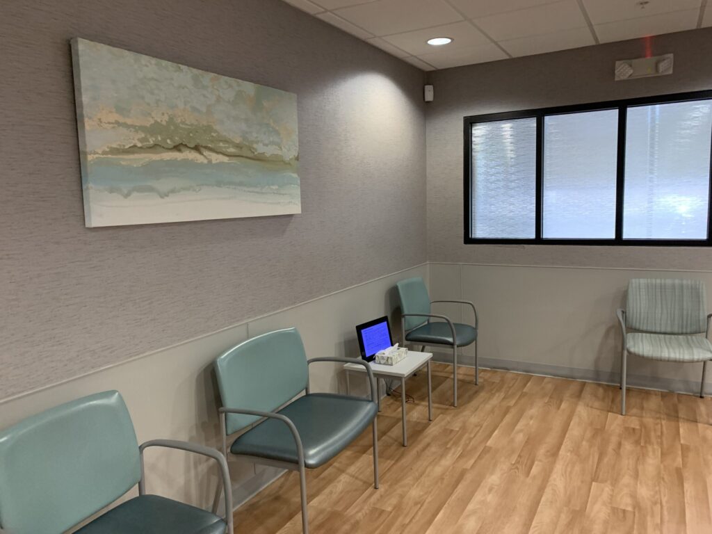 The lobby of Azura Vascular Care River City