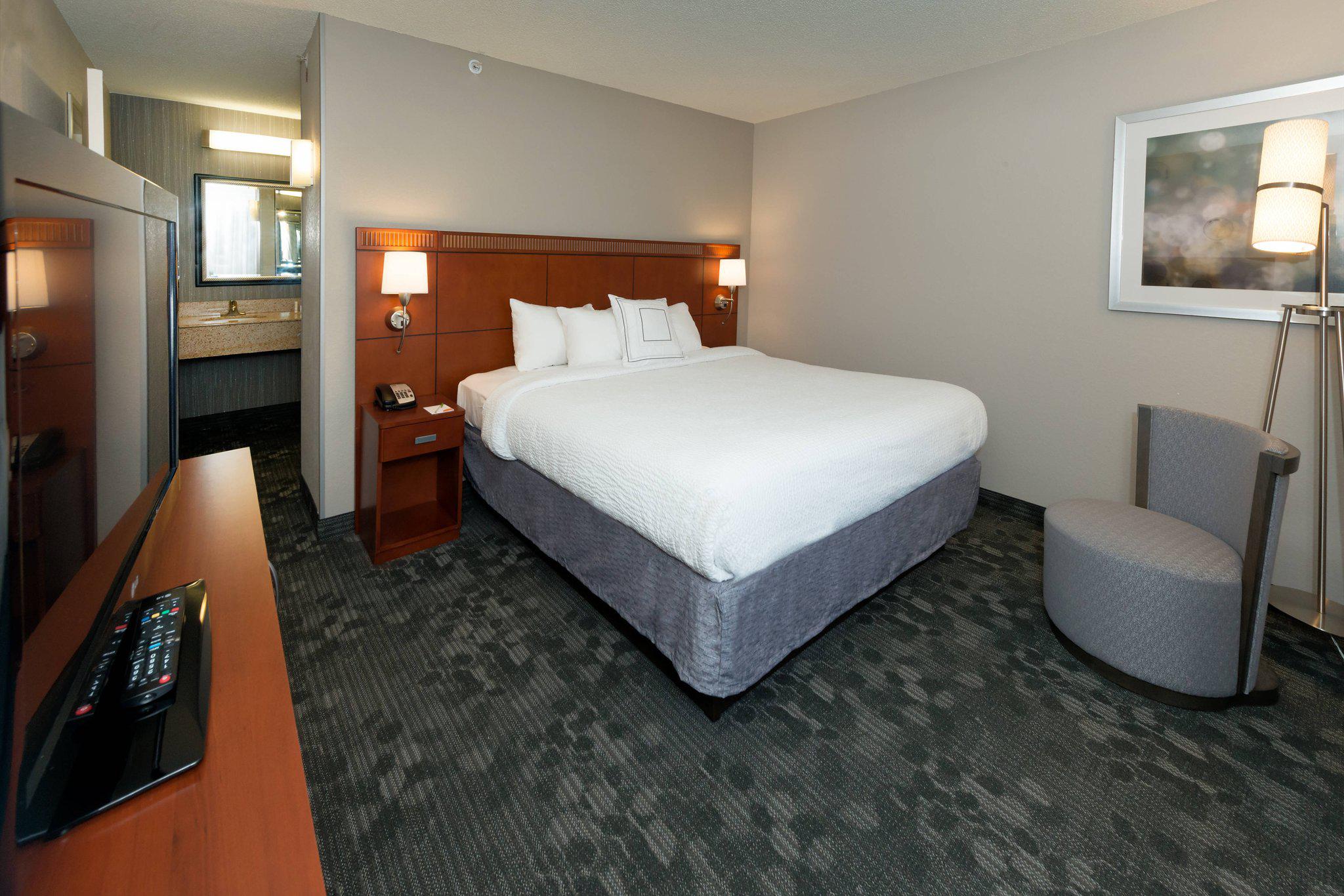 Courtyard by Marriott Panama City Photo