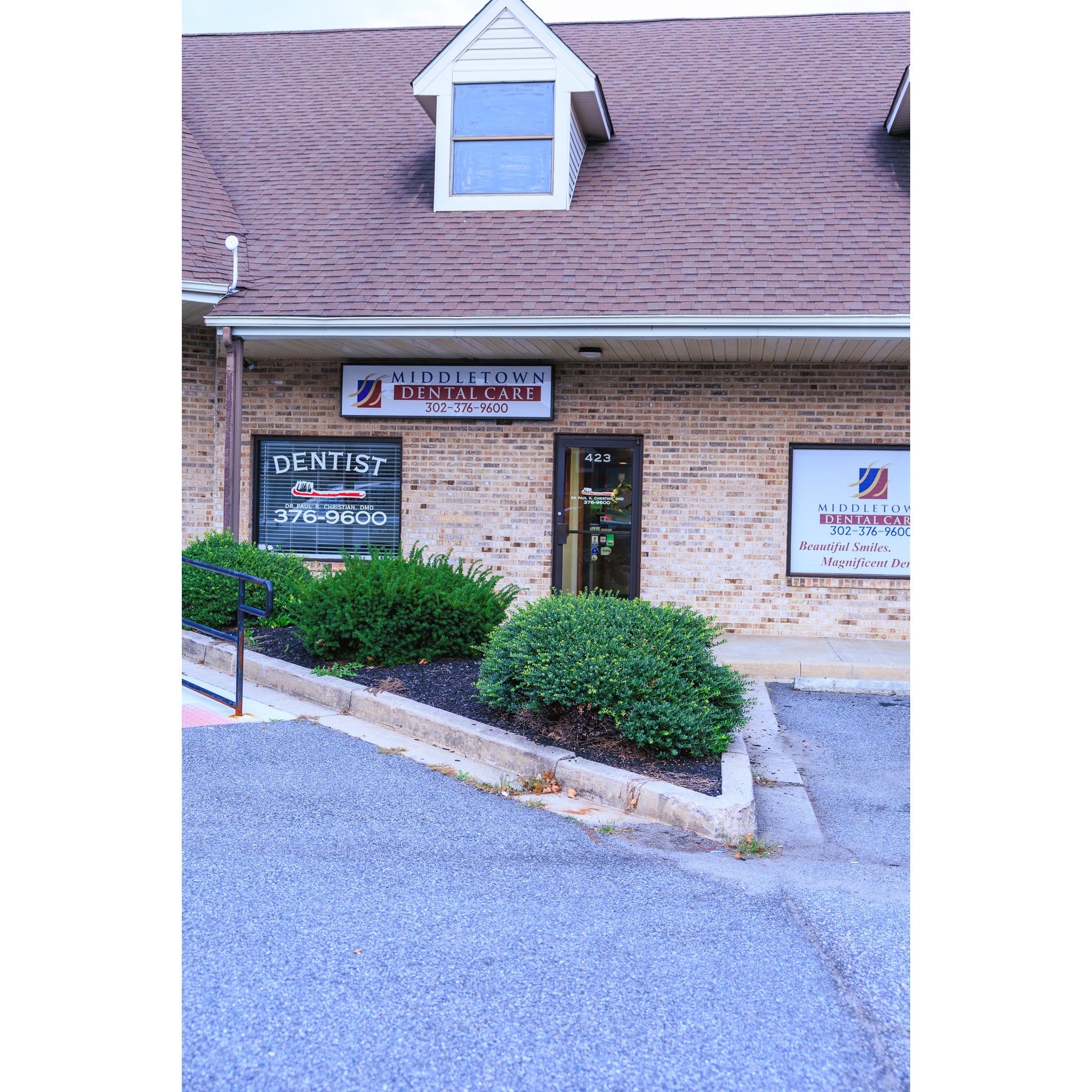 Middletown Dental Care Image