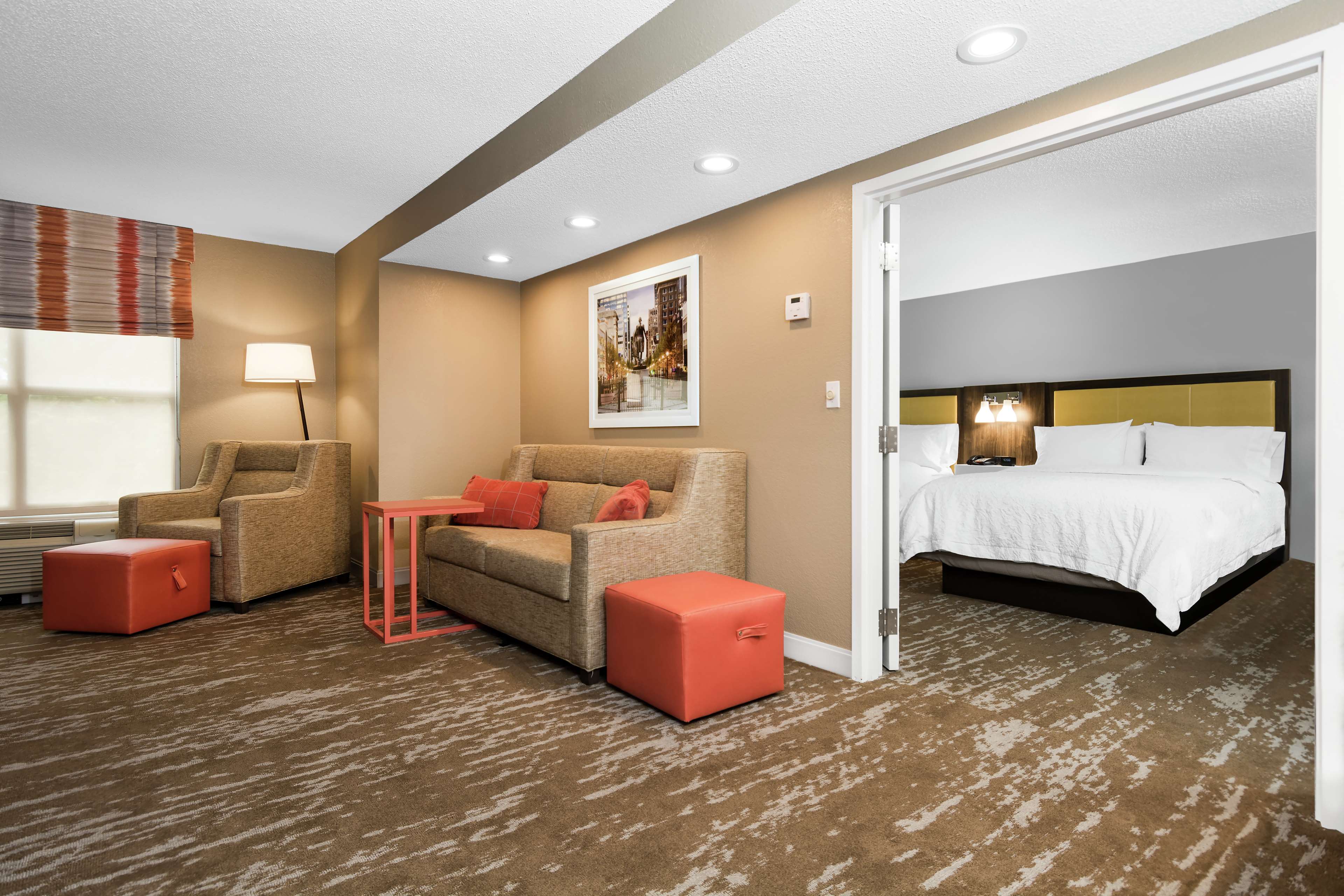 Hampton Inn & Suites Raleigh/Cary I-40 (PNC Arena) Photo