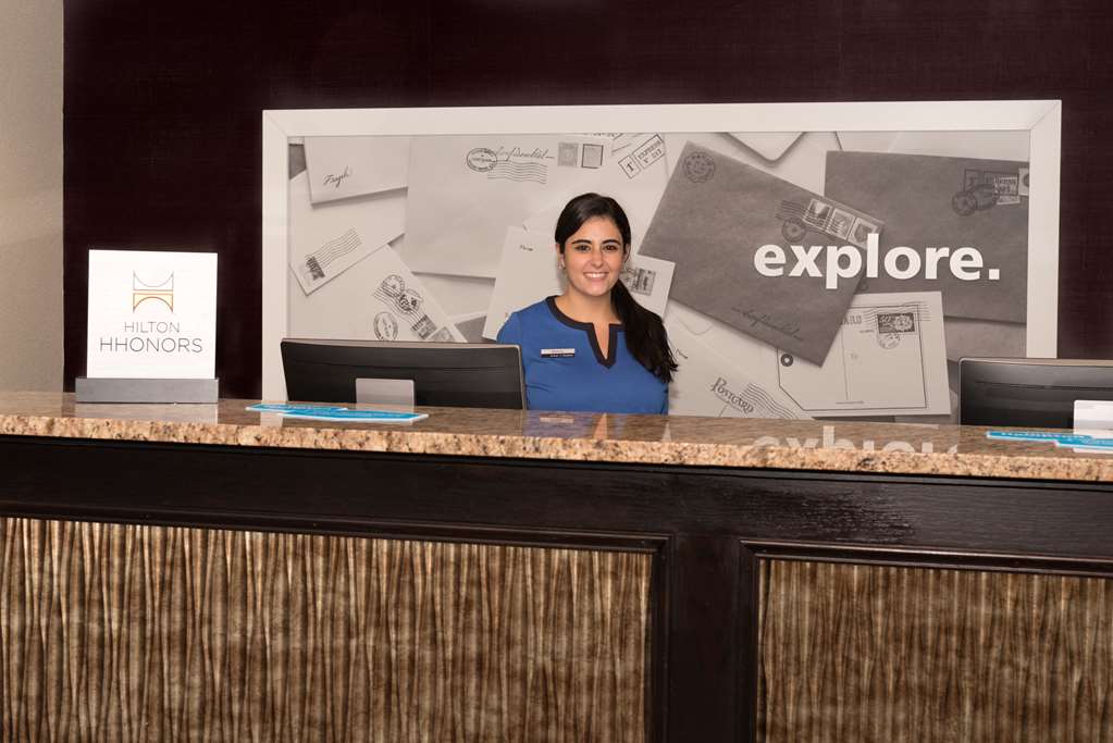 Hampton Inn East Windsor Image