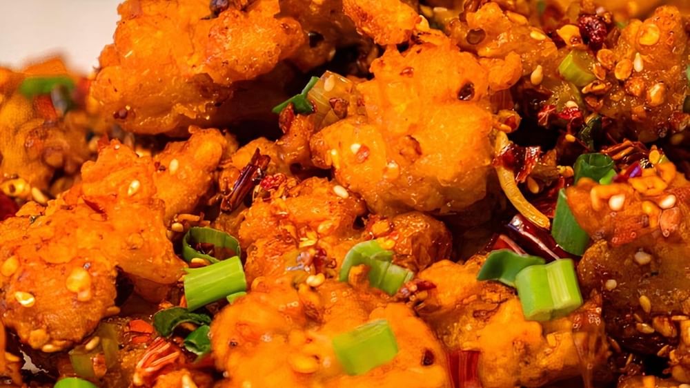 Crispy Spicy Chicken （辣子鸡丁）