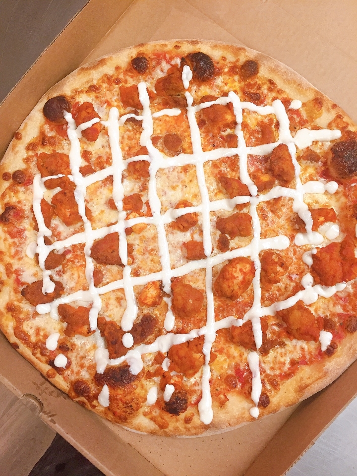 #9 Buffalo Chicken Pizza