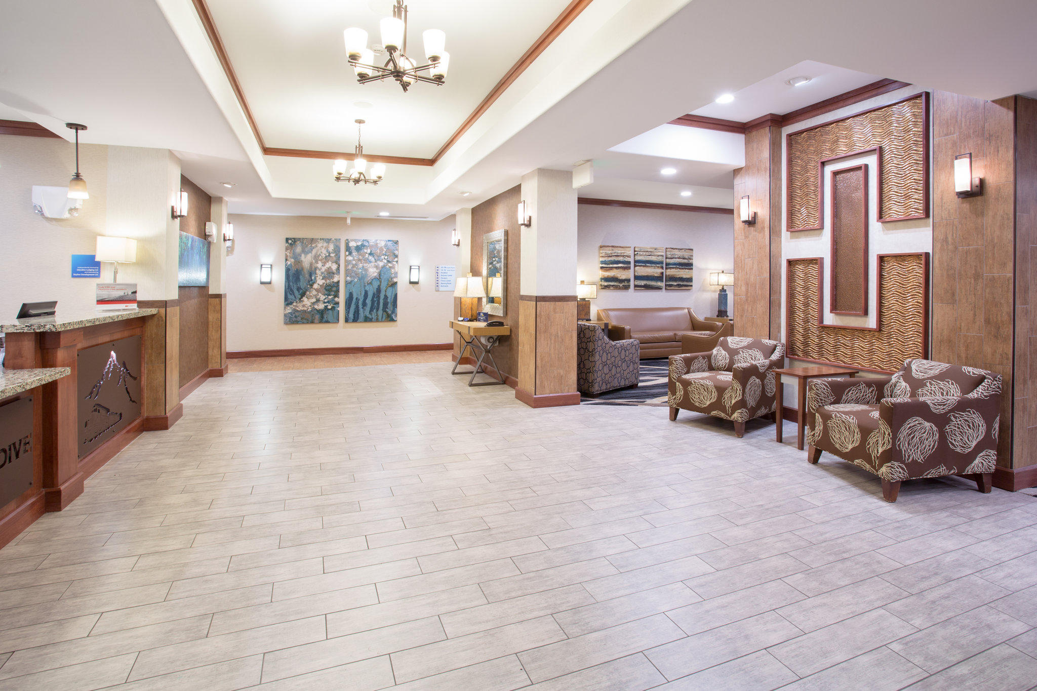 Holiday Inn Express & Suites Glendive Photo