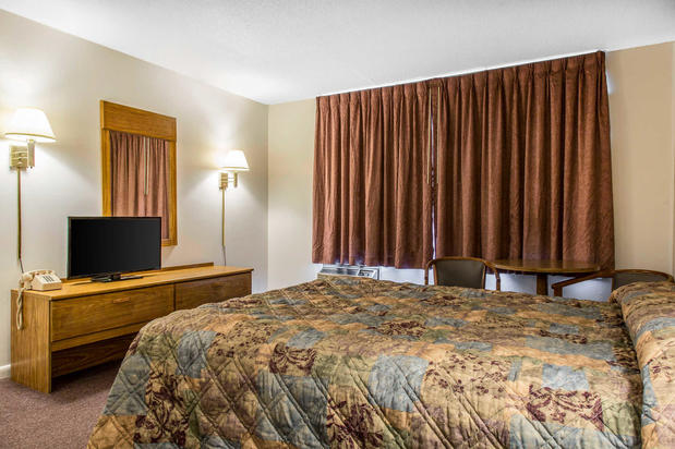 Images Rodeway Inn