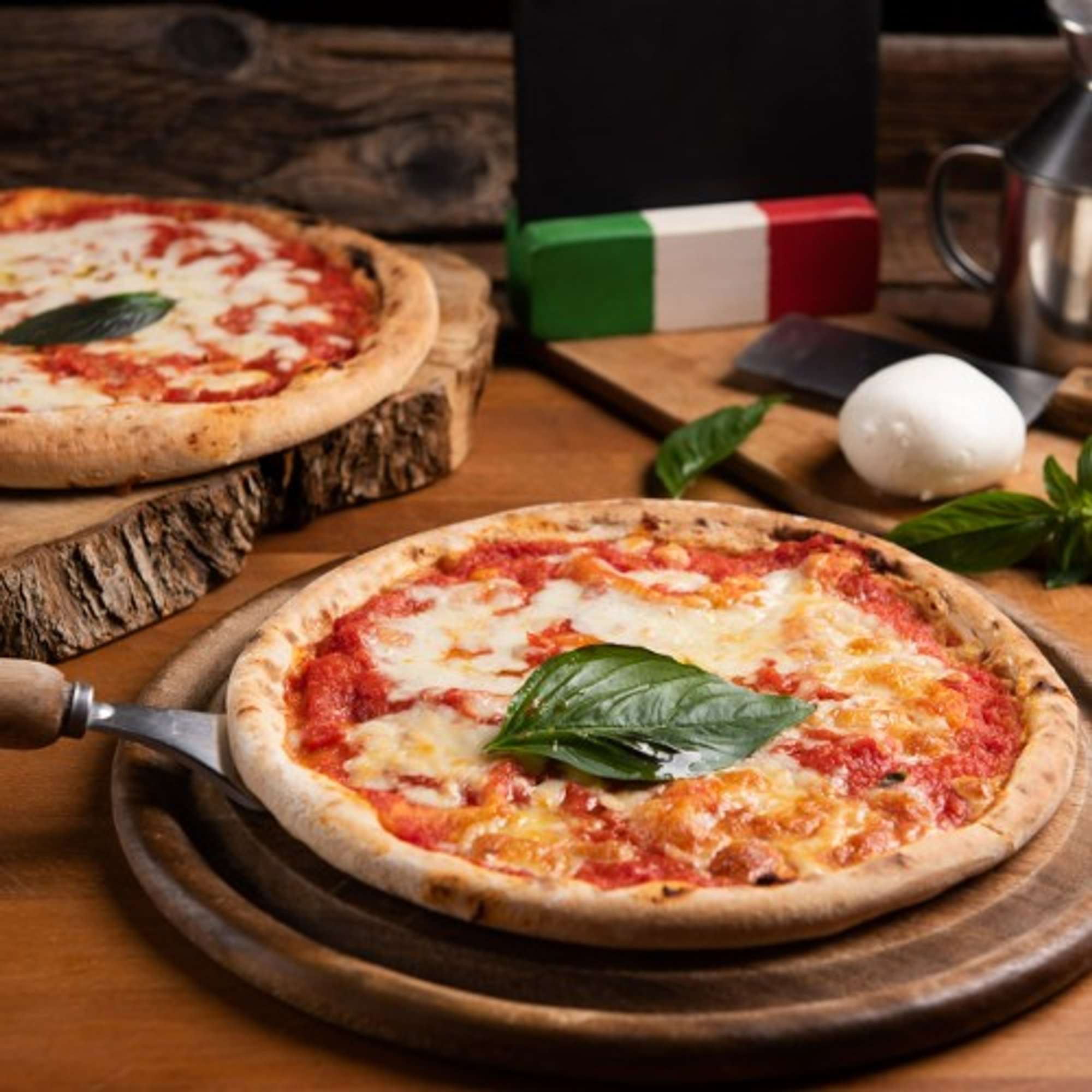 Margherita Pizza (14")