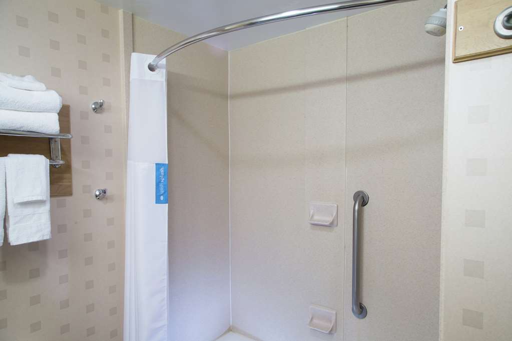 Hampton Inn Oxford-West Image