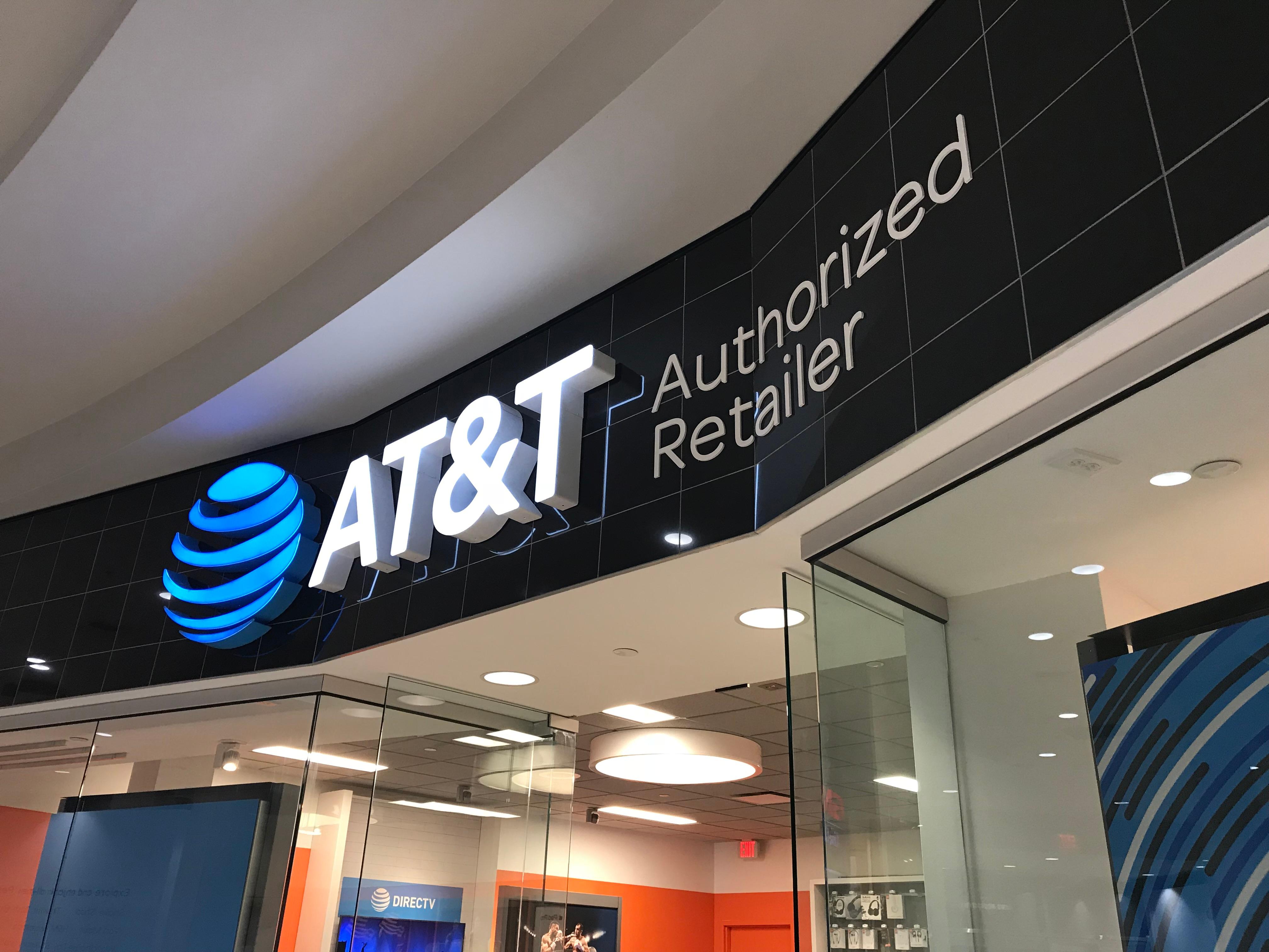 AT&T Store Photo