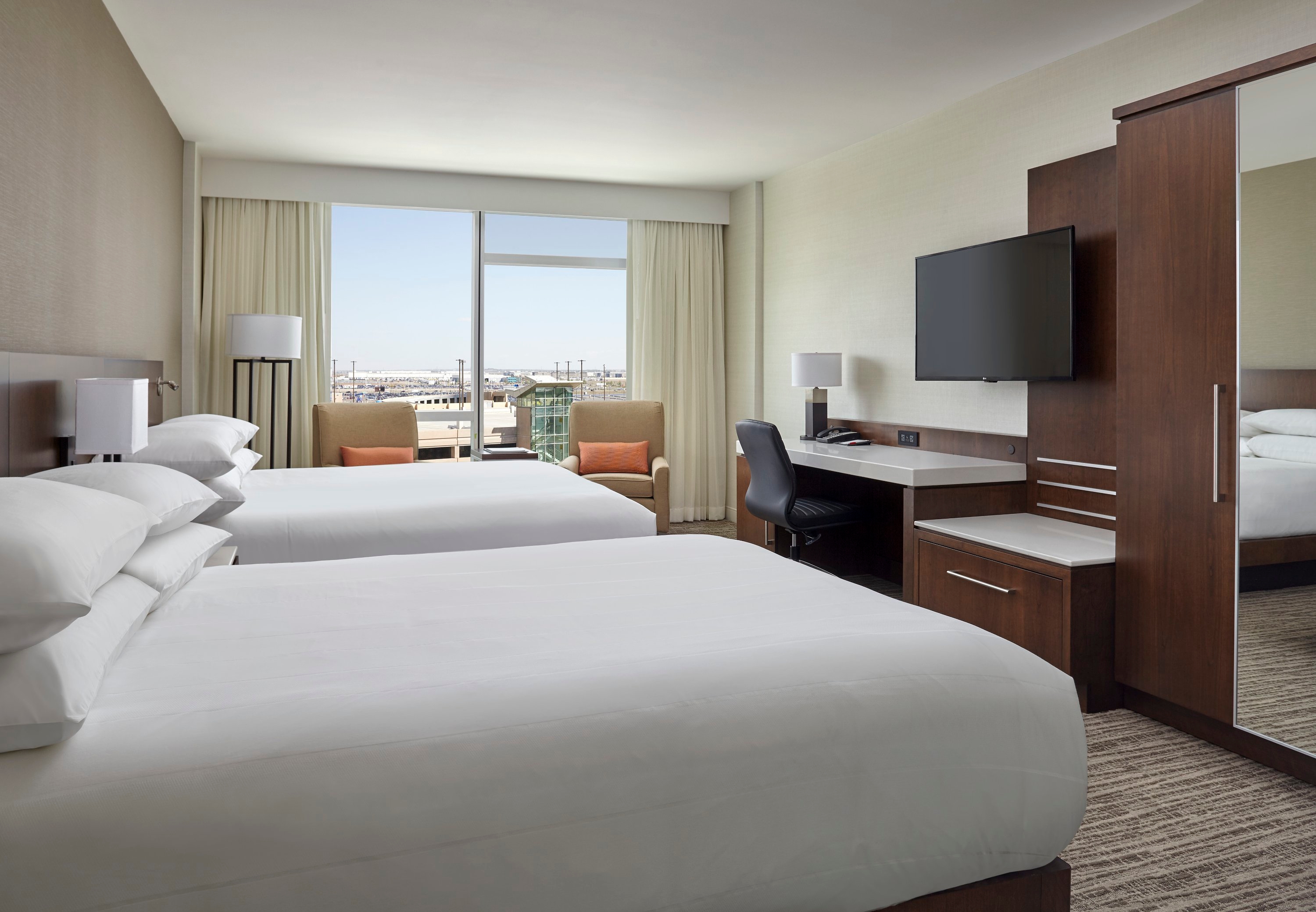 Calgary Airport Marriott In-Terminal Hotel, Calgary AB | Ourbis