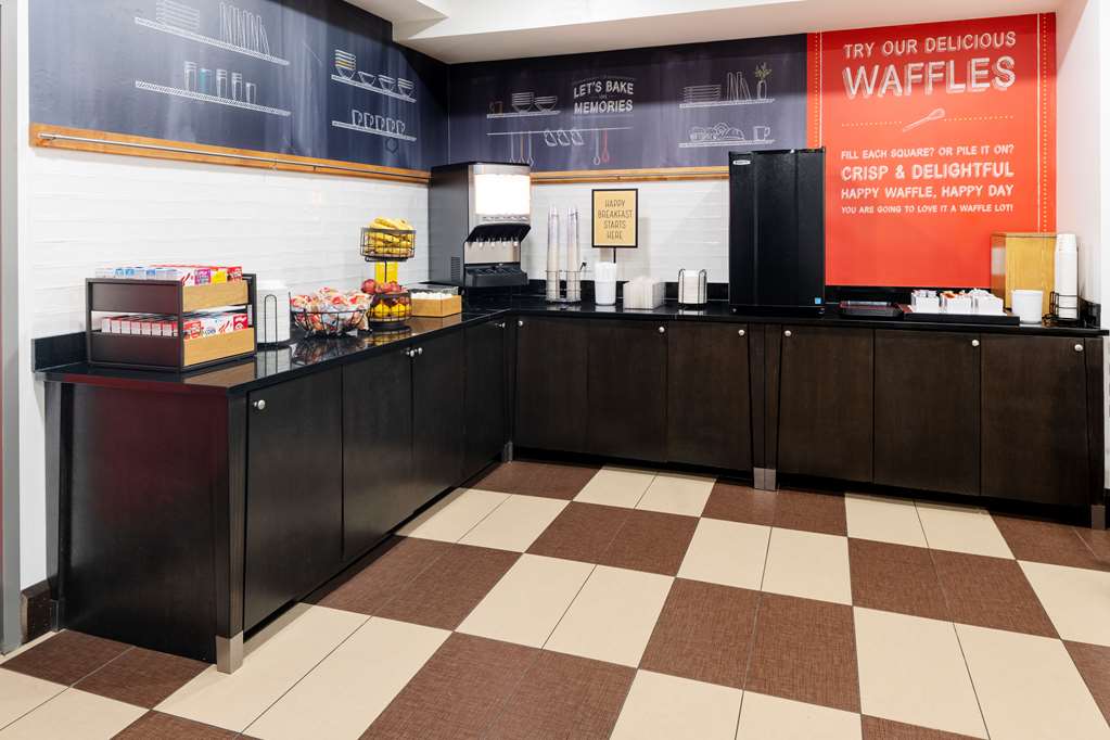 Hampton Inn Columbia Image