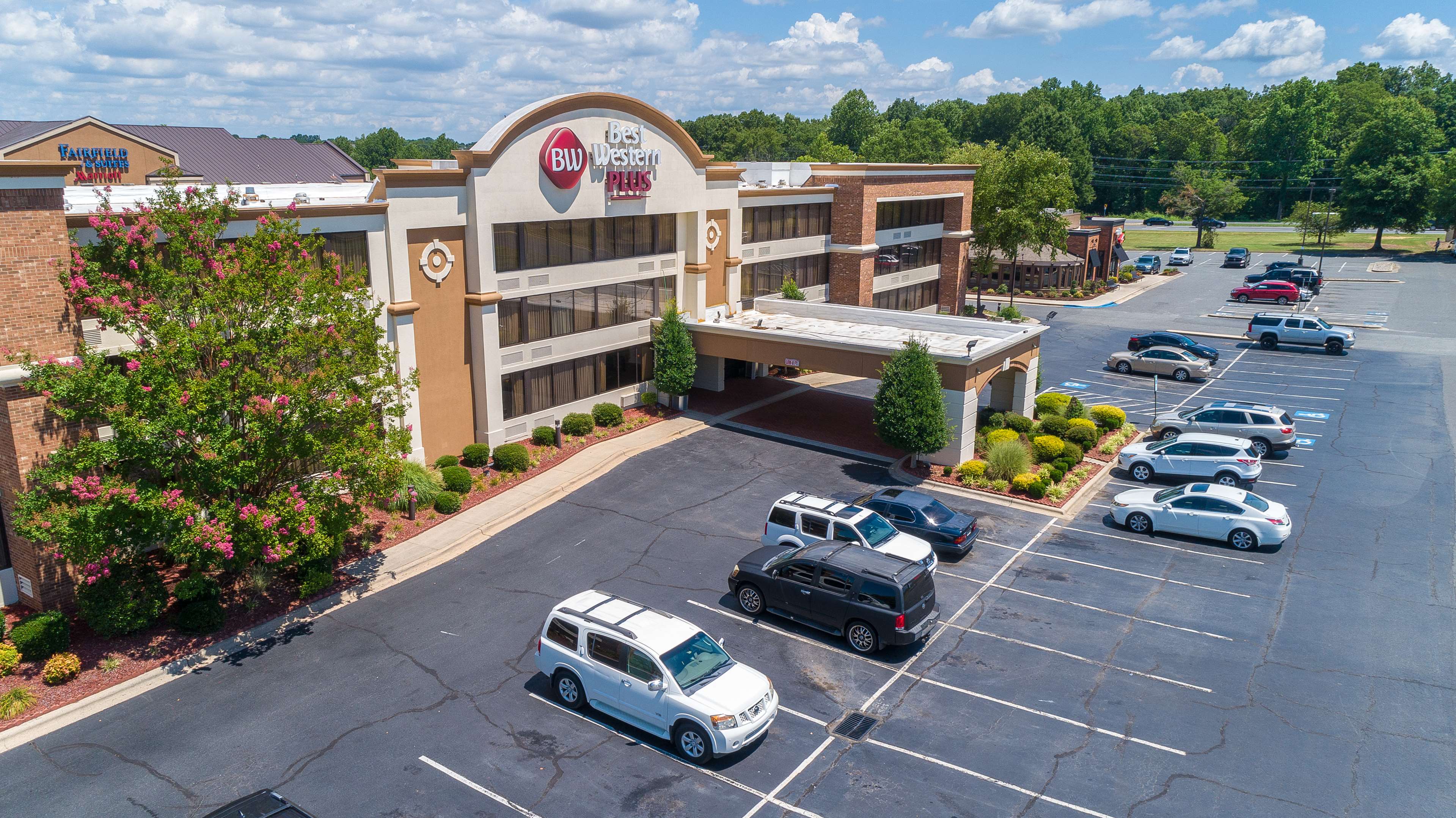 Best Western Plus Charlotte/Matthews Hotel Photo