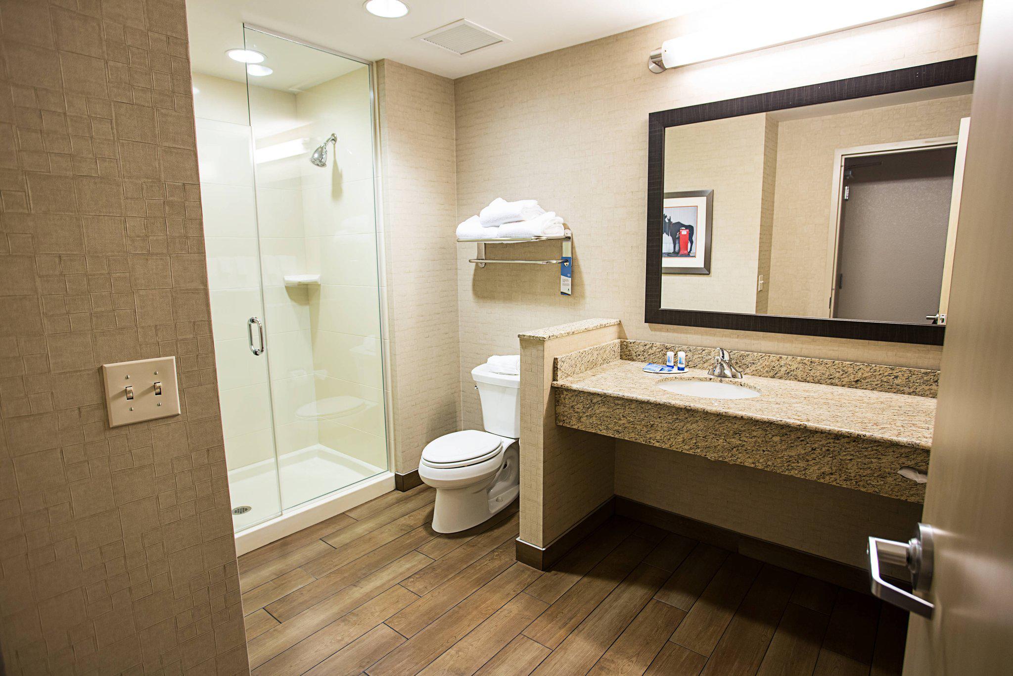 Fairfield Inn & Suites by Marriott Moscow Photo