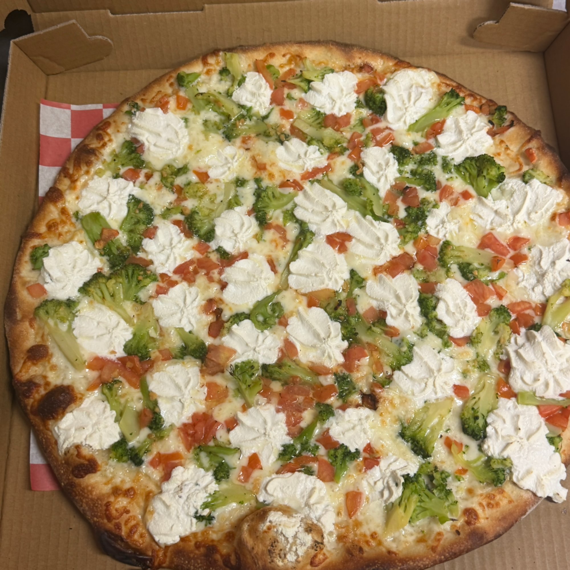 The Amaya Favorita Pizza