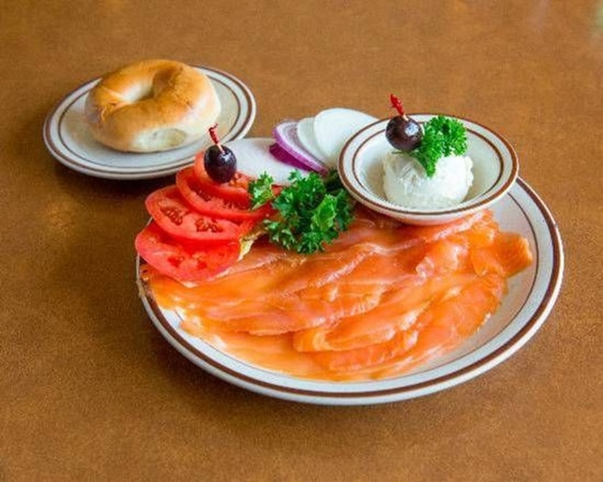 Smoked Salmon Plate (Lox)