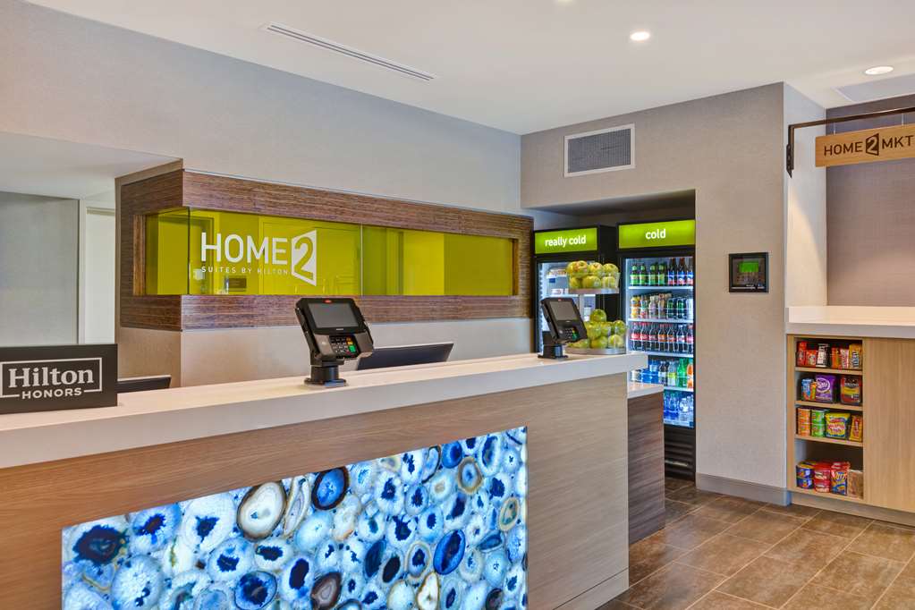 Home2 Suites by Hilton Naples I-75 Pine Ridge Road Image